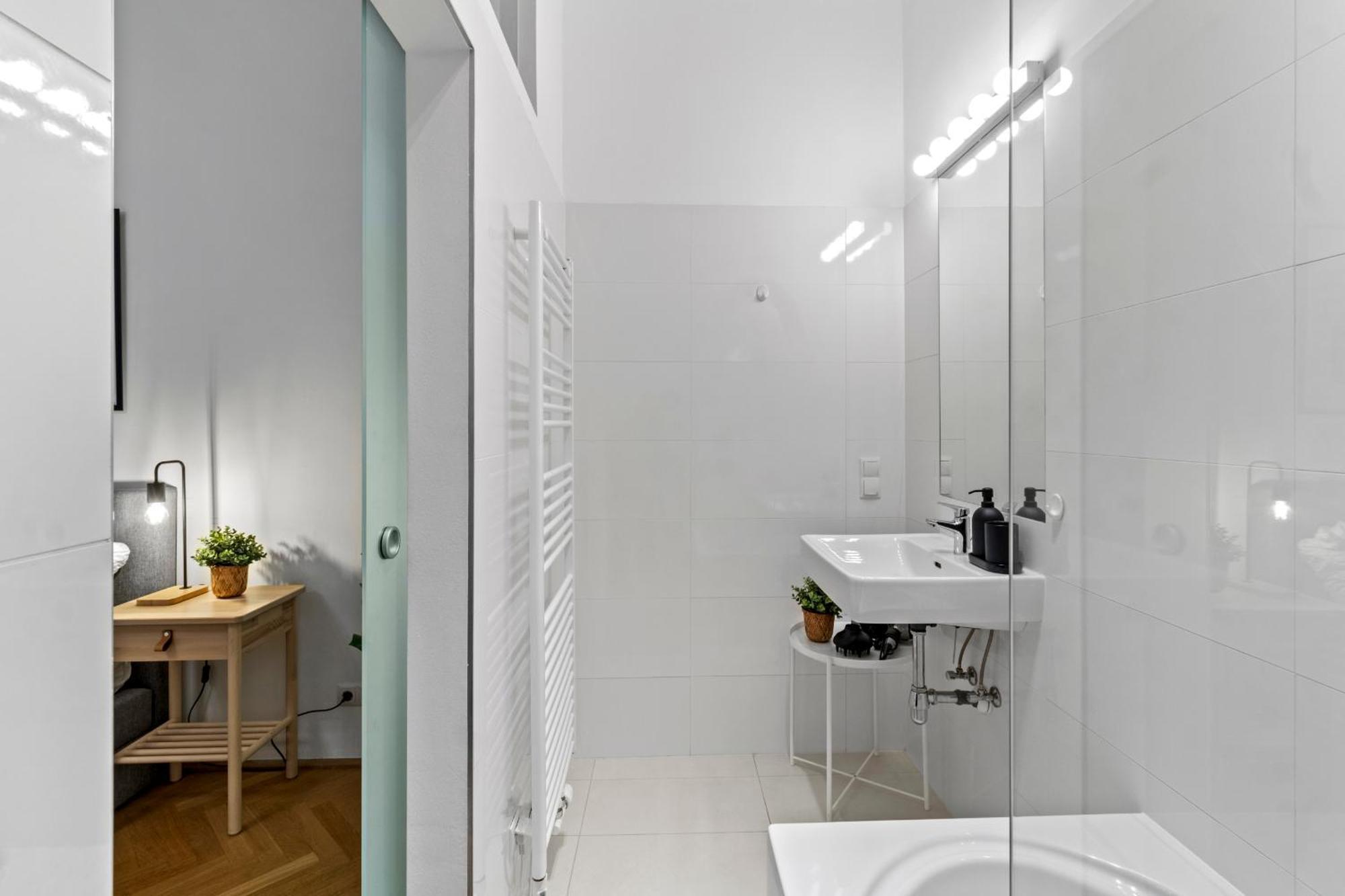 Cozy Vienna Apartments - 4 Min U6 Josefstaedterstrasse Eksteriør bilde